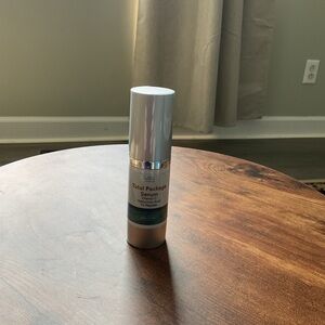 Total Package Serum - Sleek Silver and White